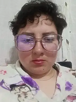 Britany0506 online show from November 21, 2025, 10:41 pm