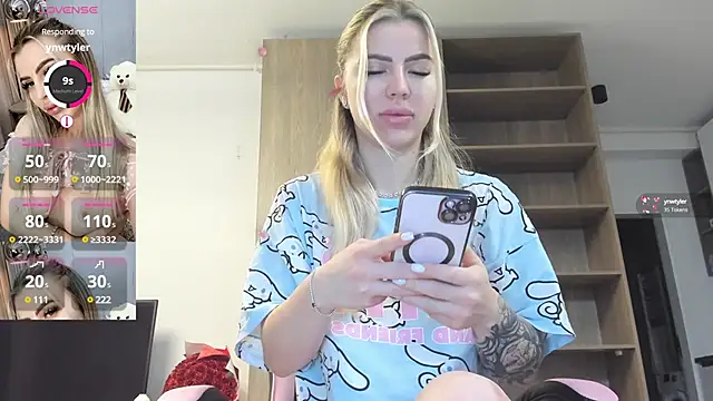 Megan Ros online show from March 1, 2025, 7:30 am