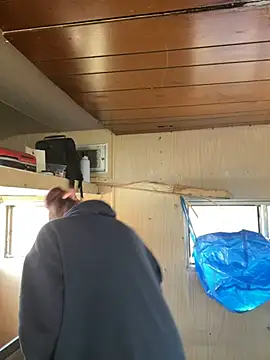 renegade vyxxen online show from February 14, 2025, 6:19 pm