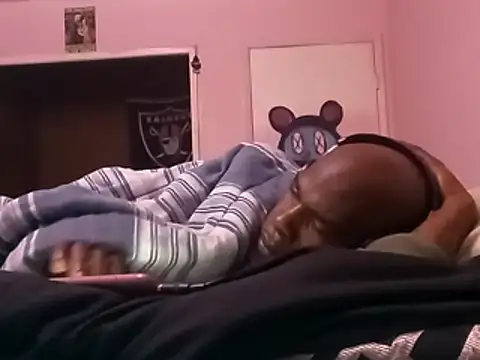 Blkstylion online show from April 12, 2026, 8:03 pm