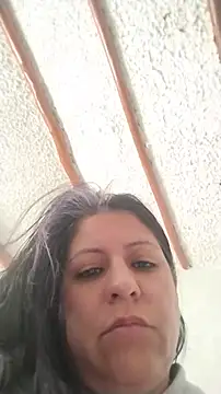 Snapshot of LucifernandaSw chatting on July 3, 2026, 1:39 pm LucifernandaSw online show from July 3, 2026, 1:39 pm
