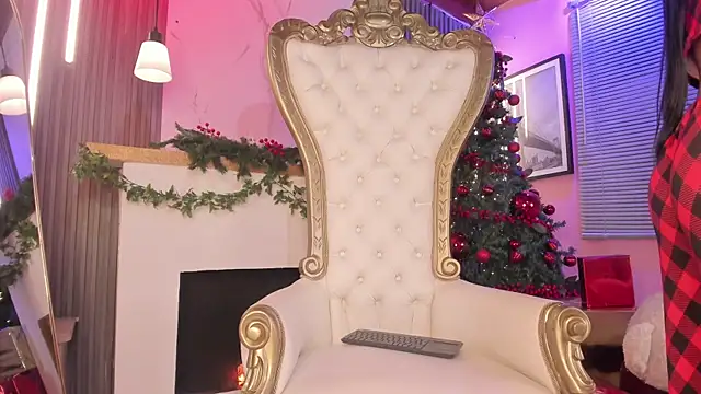 Alisse Miller online show from December 2, 2025, 11:00 pm