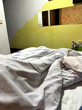 SLRuwi99 online show from October 4, 2025, 5:11 pm