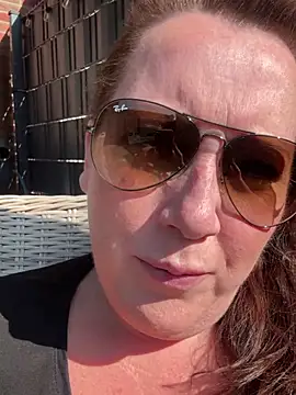 xsexycurvymilf online show from March 10, 2025, 12:04 pm