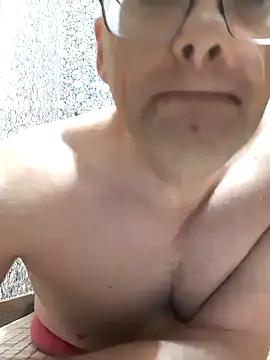 handsomeguy0729 online show from December 31, 2024, 1:52 pm