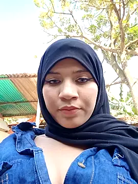 hanaa 18 online show from February 13, 2025, 7:42 pm