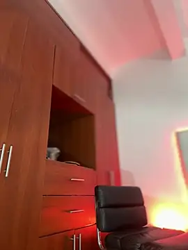 ivannapretyts online show from January 31, 2025, 4:06 pm