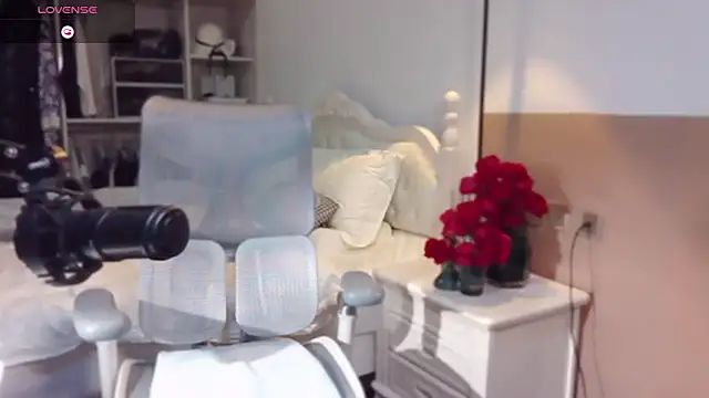 vyizh- online show from March 1, 2025, 1:40 pm