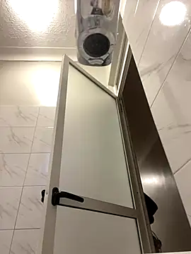 Dellah26 online show from October 31, 2025, 4:24 am