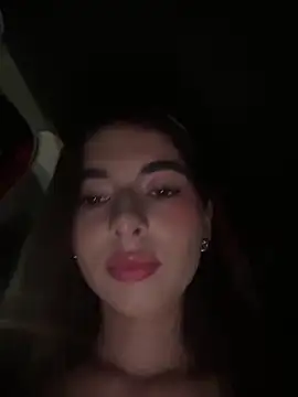 Coralinee 01 online show from December 19, 2025, 12:28 am