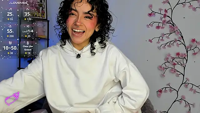 Snapshot of sami_monroe chatting on May 12, 2026, 12:57 pm sami monroe online show from May 12, 2026, 12:57 pm