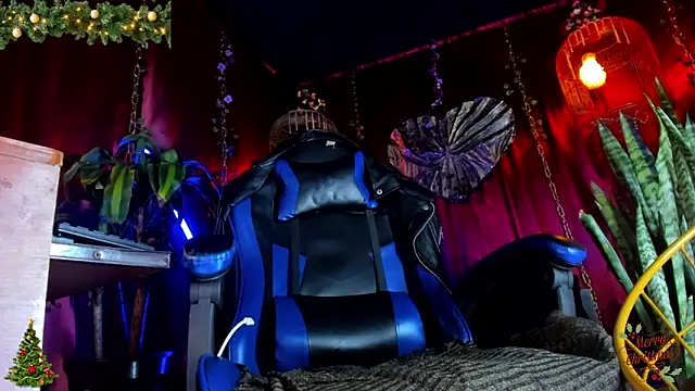 LatinMilk  online show from December 20, 2025, 1:56 am