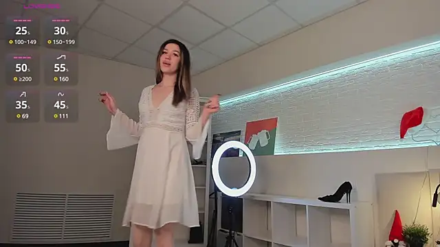 BelovedRuby online show from December 28, 2024, 11:41 am