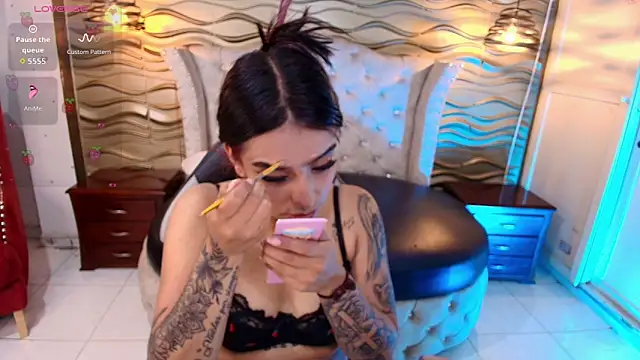 Andreita Jones online show from March 5, 2026, 12:12 pm