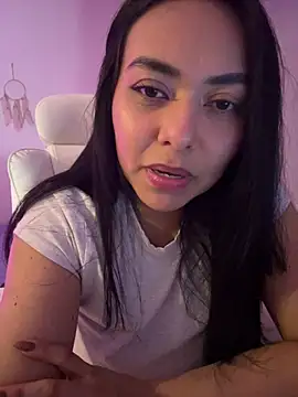 PetitLumiere online show from February 3, 2025, 12:58 am