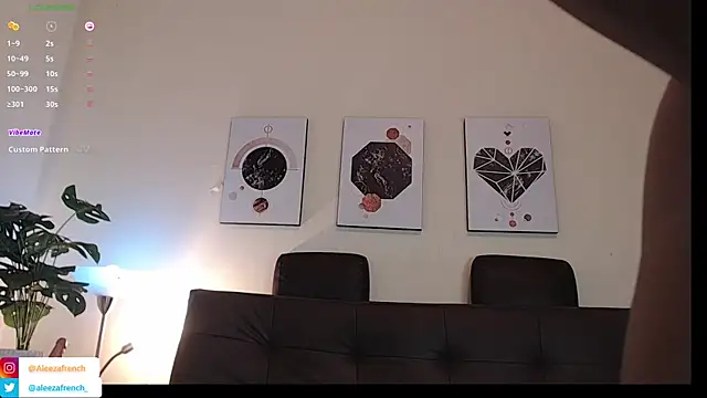 AleezaFrench online show from February 23, 2025, 1:42 pm