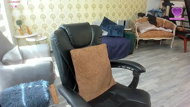  angelina class 7 online show from October 24, 2025, 3:30 pm