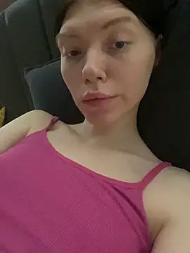 Lisaaa Alisa online show from December 20, 2025, 9:44 pm