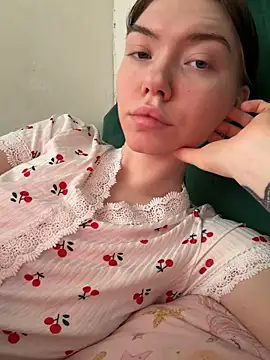 Lisaaa Alisa online show from March 13, 2026, 3:24 am