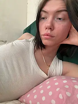 Lisaaa Alisa online show from April 13, 2026, 8:53 am