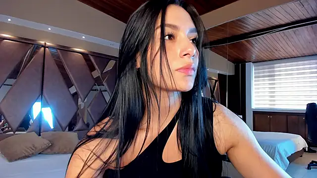 carina rossi online show from February 22, 2025, 11:57 am