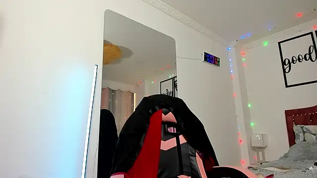 Marie Mature online show from March 11, 2025, 3:02 pm