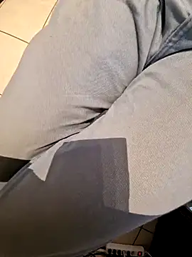 Lorent6969 online show from February 12, 2025, 1:37 pm