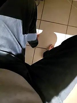 Lorent6969 online show from April 6, 2026, 4:46 am