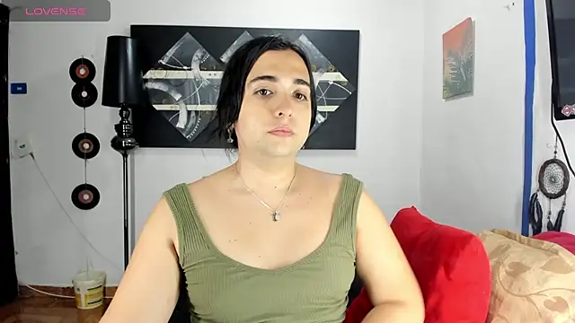 SARAMISHA online show from September 23, 2025, 9:07 pm