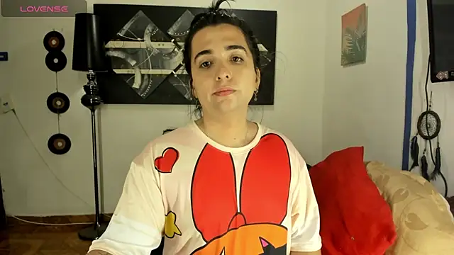 SARAMISHA online show from September 25, 2025, 12:31 pm