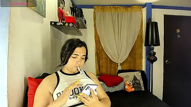 SARAMISHA online show from March 16, 2026, 8:57 pm