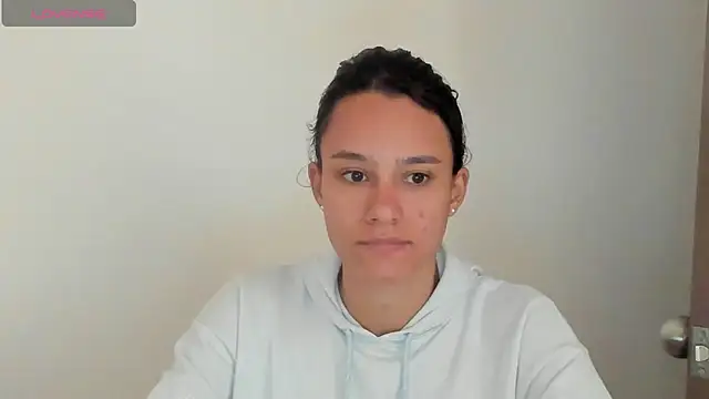 SamanthaWatson online show from March 10, 2025, 7:18 pm