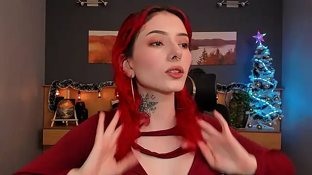 LiliJones  online show from December 17, 2024, 5:15 pm