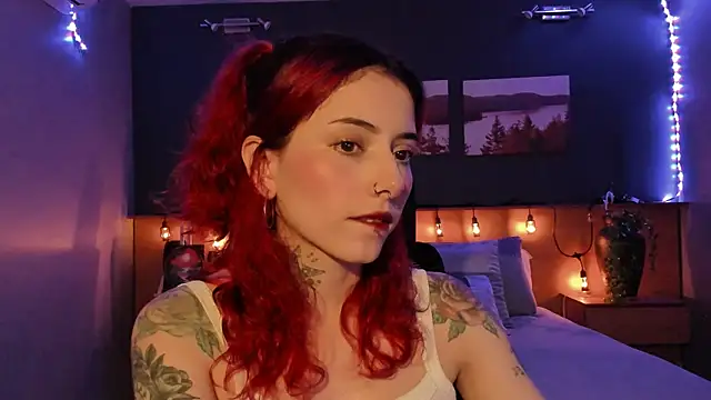 LiliJones  online show from January 7, 2025, 4:48 pm