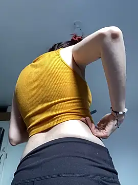 LiliJones  online show from February 8, 2025, 7:16 pm