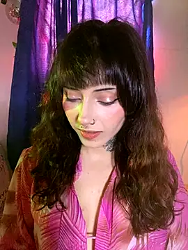 LiliJones  online show from October 8, 2025, 6:16 pm