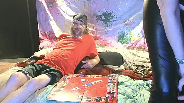 PropertyAndBiker online show from April 21, 2026, 1:42 am