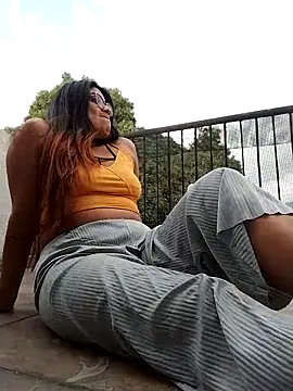 Luna Dumont online show from March 9, 2025, 9:57 pm