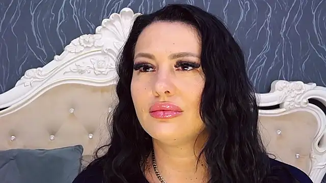 Lauren Saint online show from May 14, 2026, 2:57 pm