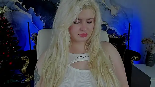 CocoSecretss online show from December 21, 2024, 7:56 am