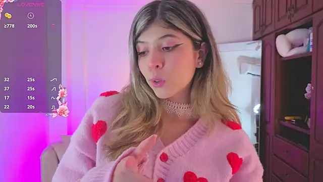 NATAASHA    online show from February 3, 2026, 3:26 am