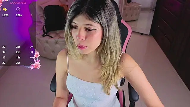 NATAASHA    online show from April 18, 2026, 3:21 am