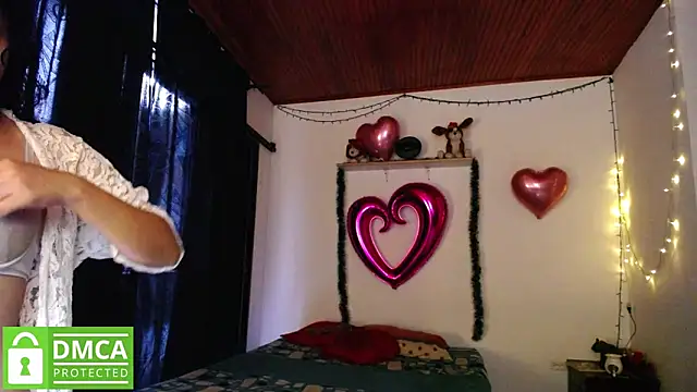 Mr MrsCurie online show from December 14, 2024, 10:18 pm