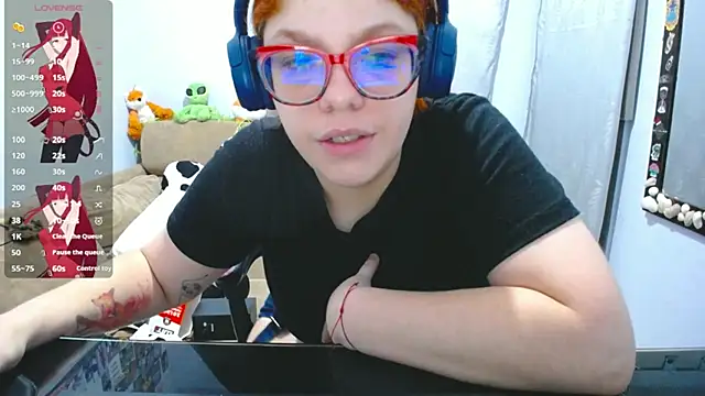 Snapshot of lucie_nicolls chatting on March 9, 2025, 1:04 am lucie nicolls online show from March 9, 2025, 1:04 am