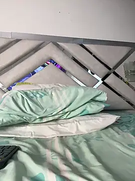 maybelline69 online show from April 1, 2026, 10:05 am