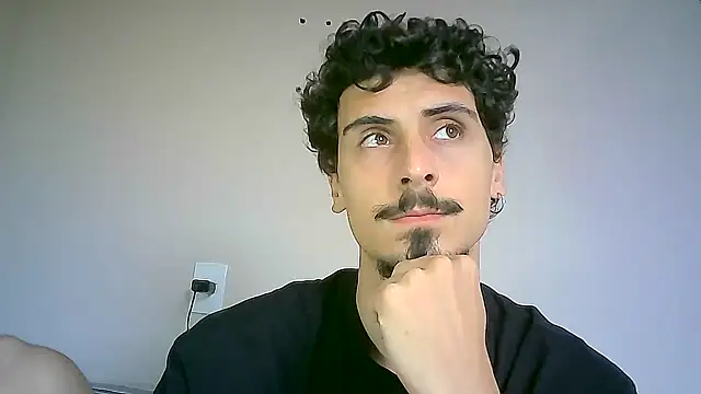 milkoffe online show from December 3, 2024, 1:10 pm