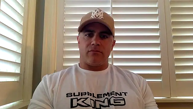 Bad daddy21 online show from November 4, 2025, 6:18 pm