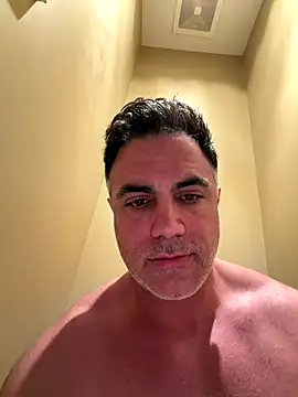 Bad daddy21 online show from January 7, 2026, 6:49 am