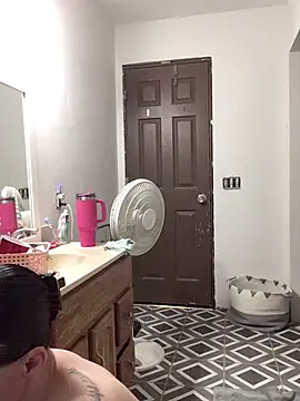 SidneyRaee online show from September 26, 2025, 11:14 am