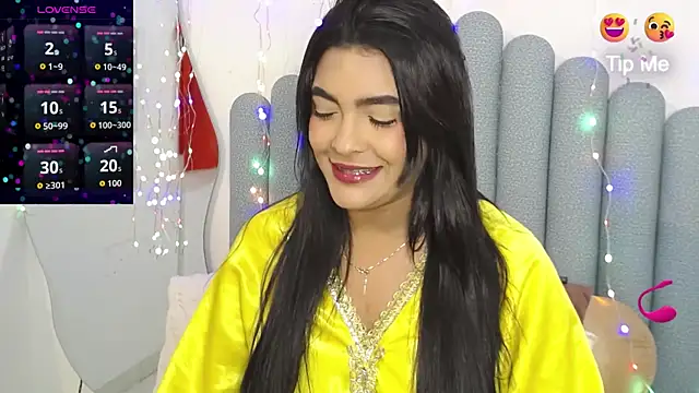 Snapshot of lakshmiraniii chatting on May 20, 2026, 12:11 pm lakshmiraniii online show from May 20, 2026, 12:11 pm